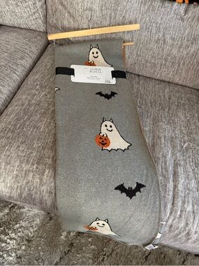 Goblin & Ghoul Ghost Kitty Halloween Knit Throw 50x70 Halloween Decor Decoration